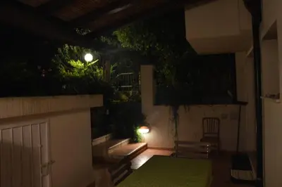 Giardino di Monolocale Samira