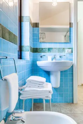 Bagno di bilocale Pinewood