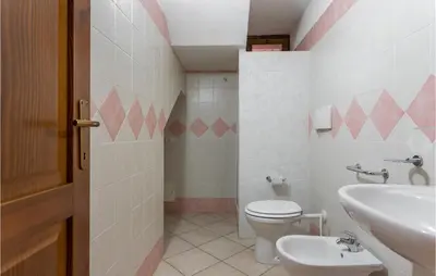 Bagno di Villa Quadri 8