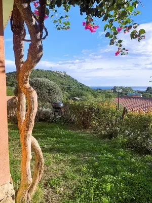 Paesaggio naturale nelle vicinanze della casa vacanze