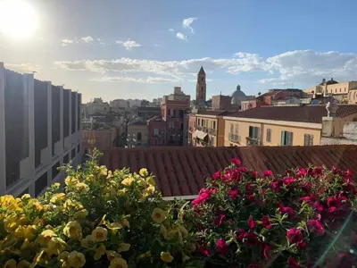 Vista generica su Cagliari o vista sulla città dall'interno dell'appartamento