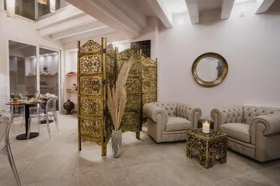 Area soggiorno di Moon's Tower suite&rooms