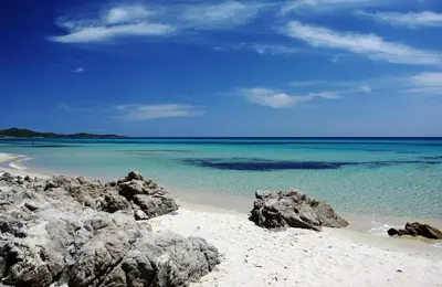 Paesaggio naturale nelle vicinanze della villa