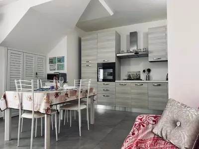 Cucina o angolo cottura di Diletta Apartment Casa Vacanze a Tortolì a 300m dal Mare con WiFi e Parcheggio Gratuito in strada