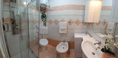 Bagno di Holiday Home Sole e luna Wi-Fi free