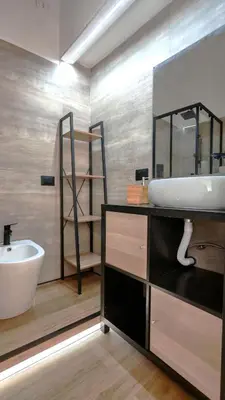 Bagno di KRLY Rooms Cagliari - Parcheggio in centro storico
