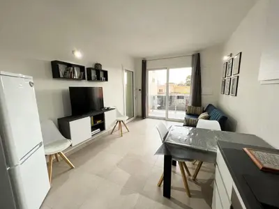 TV o dispositivi per l'intrattenimento presso Sunnyside Apartment
