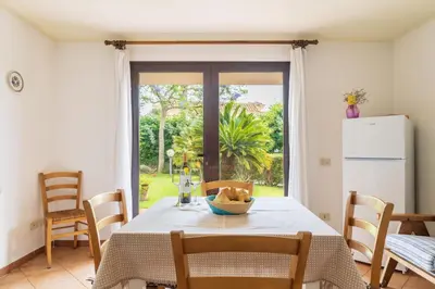 Cucina o angolo cottura di Dependance Via Deffenu a 100 metri dalla spiaggia