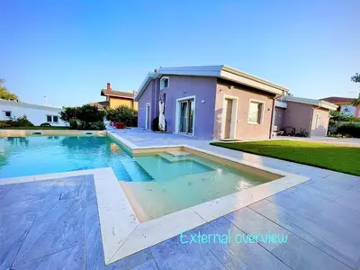 Piscina di B&B Le pavoncelle sarde o nelle vicinanze