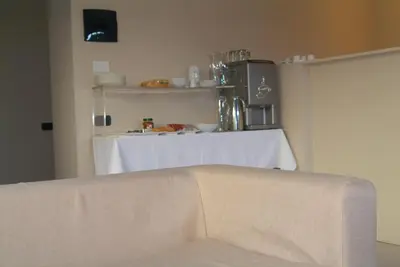 Set per la preparazione di tè e caffè presso B&Beach Cagliari guest house
