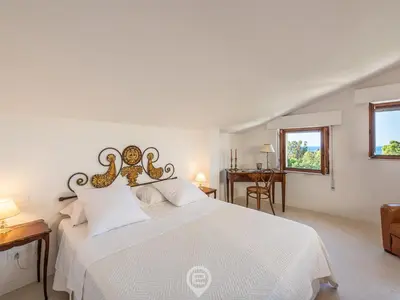 Letto o letti in una camera di Panoramic Seaview Apartment