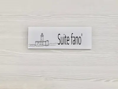 Certificato, attestato, insegna o altro documento esposto da LXR Rooms Carloforte