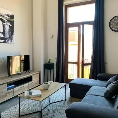 Elegant Studio Cagliari 60 m² + Balcony B