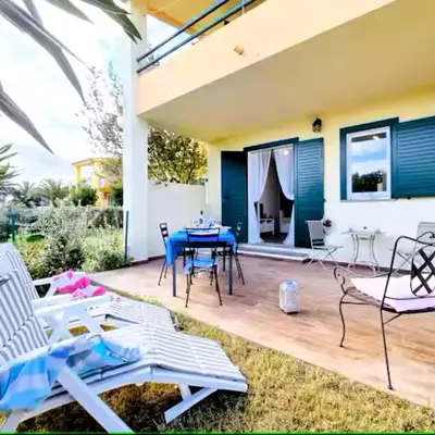 Villa Colombo 100m from the beach