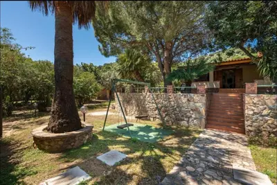 Giardino di Villa Lidia per una vacanza di relax