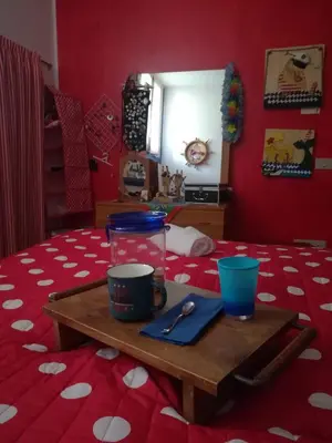 Letto o letti in una camera di Sea and Relax in an artist house