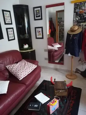 Area soggiorno di Sea and Relax in an artist house