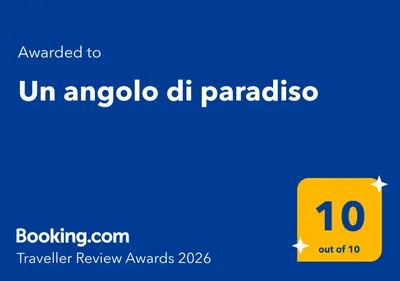 Certificato, attestato, insegna o altro documento esposto da Un angolo di paradiso