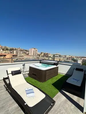 Piscina di 18 Dante Luxury Suites o nelle vicinanze
