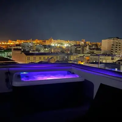 18 Dante Luxury Suites