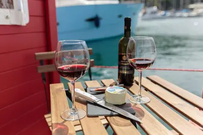 Bevande di House boat R al Poetto 2 pax piu' 1