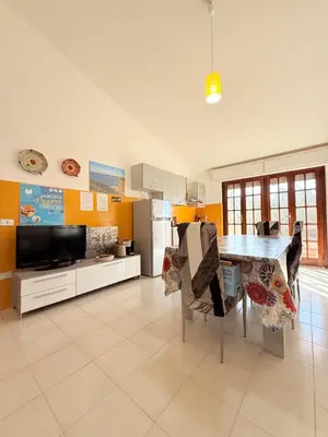 Cucina o angolo cottura di Casa Vacanze Costa Ovest