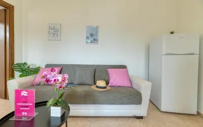 Area soggiorno di IzzHome Escape 2