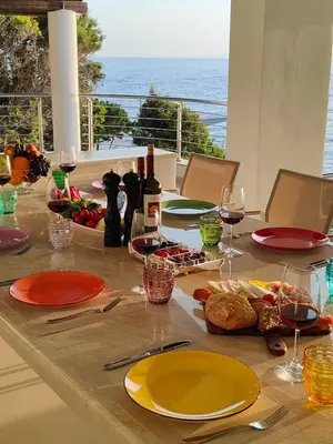 Cibo presso la villa o nelle vicinanze