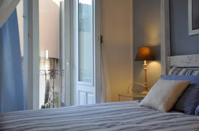 Letto o letti in una camera di New Romantic