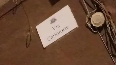 Certificato, attestato, insegna o altro documento esposto da MomHouse - Appartamento - cagliari
