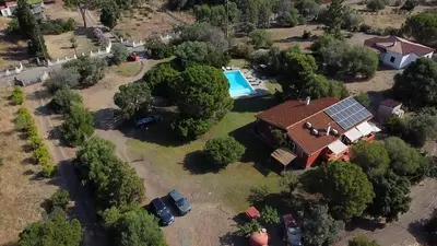 Piscina di Villa Franca o nelle vicinanze
