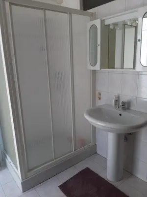 Bagno di Risveglio Marino - A 30 metri dal mare di Nora, casa confortevole