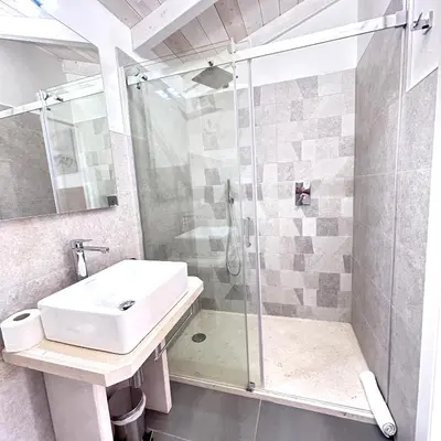 Bagno di Longevity Hotel
