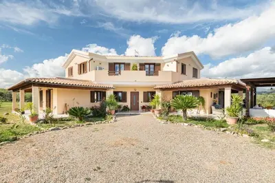 Edificio in cui si trova the country house
