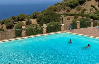 Piscina di Casa Girasole o nelle vicinanze