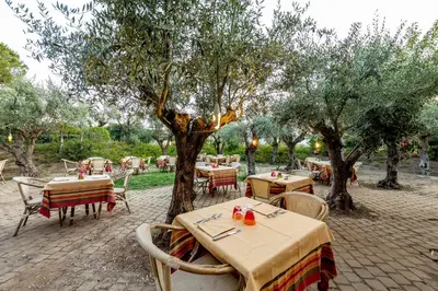 Giardino di Camping&Village Le Cernie