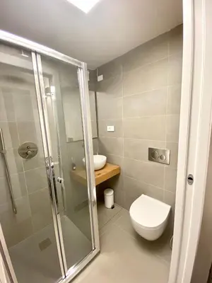 Bagno di Loft incantevole a Cagliari in zona residenziale