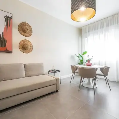 Corner Apartment via Italia