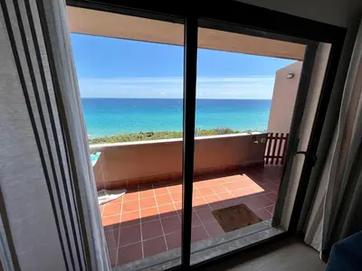 Vista generica sul mare o vista sul mare dall'interno della casa vacanze