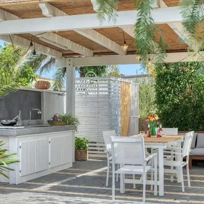 La Casa degli Ulivi appartamento in villa con patio