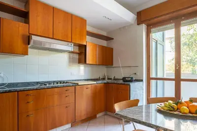 Cucina o angolo cottura di Tangerine Tree House