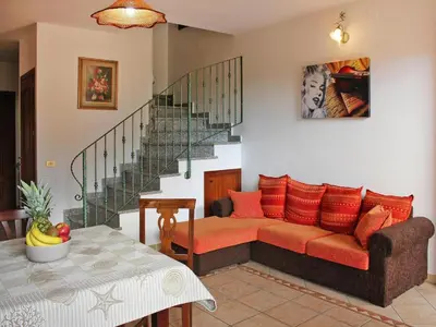 Area soggiorno di Apartment in Pula near Sandy Beaches