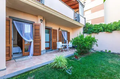 Giardino di Casa Lilla 1 e 2 casa indipendente con giardino