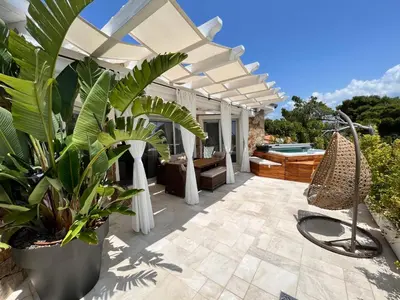 Balcone o terrazza di Suite Aquamarina con Jacuzzi Riservata & SPA