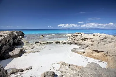 Paesaggio naturale nelle vicinanze dell'aparthotel