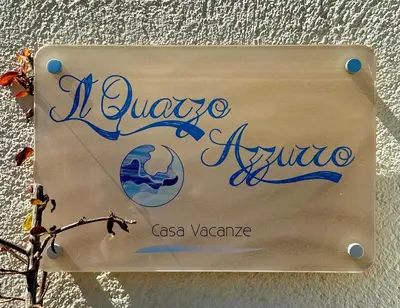 Certificato, attestato, insegna o altro documento esposto da Il Quarzo Azzurro
