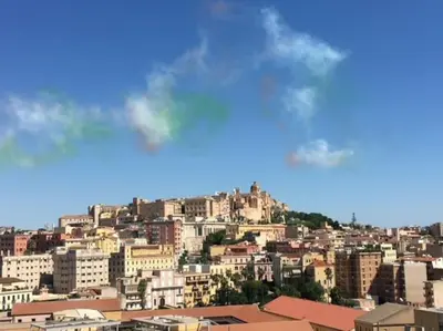 Vista generica su Cagliari o vista sulla città dall'interno dell'appartamento