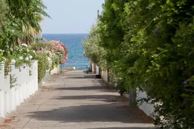 Paesaggio naturale nelle vicinanze della villa