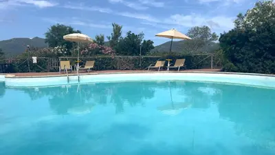 Piscina di Torre delle Stelle Residence Aura Club o nelle vicinanze