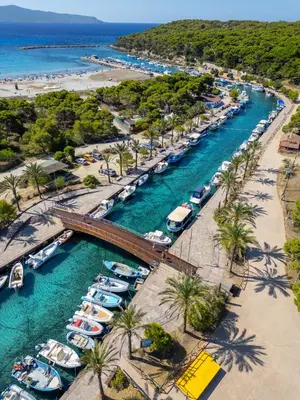 Paesaggio naturale nelle vicinanze della casa vacanze
